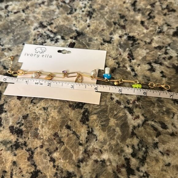 NWT ivory ella gold tone paper clip style charm bracelet - Picture 6 of 7